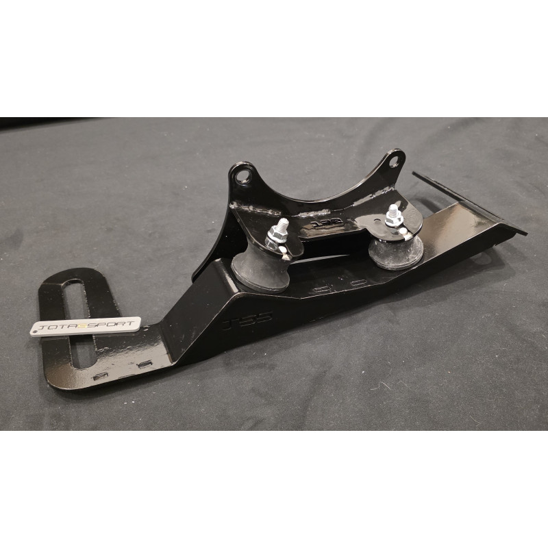 Volvo 740 8HP Gearbox Mount Crossmember