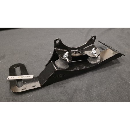 Volvo 740 8HP Gearbox Mount Crossmember